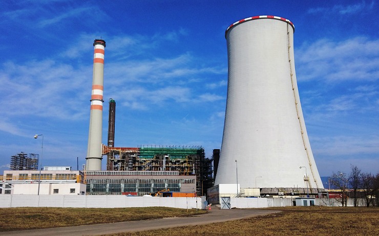 Aktuální pohled na část chemičky, kde vloni v létě došlo k havárii na etylenové jednotce. Foto: Oldřich Hájek