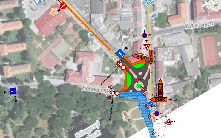 Provoz v Duchcově komplikuje výstavba kruhového objezdu, od středy se bude jezdit jinak