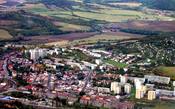 Bílina vytipovala lokality, kde chce přestat vyplácet dávky na bydlení