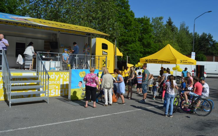 Žlutý kamion přiveze do Teplic festival lepšího bydlení