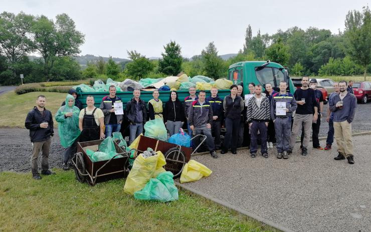 Za tři hodiny zmizelo z Márinky u Chudeřic několik tun odpadů