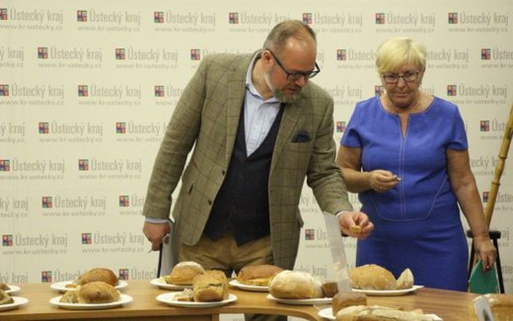 OBRAZEM: Nejchutnější kolekci chlebů má pekárna v Dubí