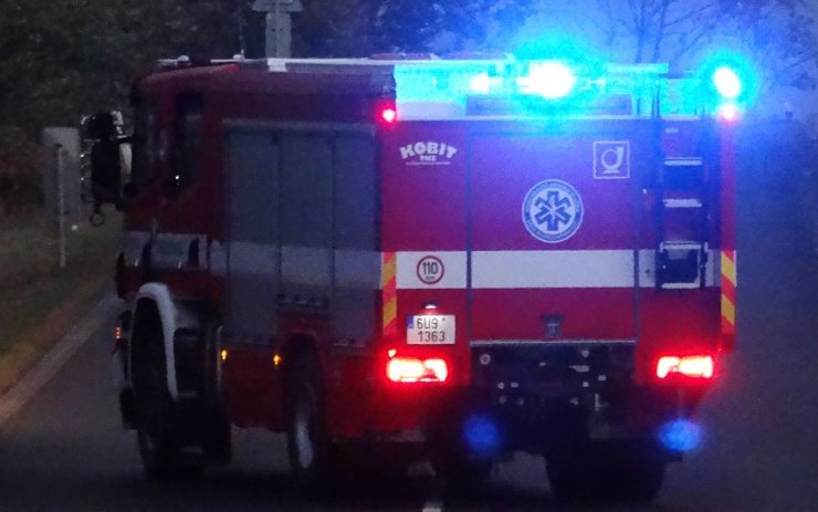 Noční požár v Teplicích: Oheň v prádelně způsobila vadná sušička