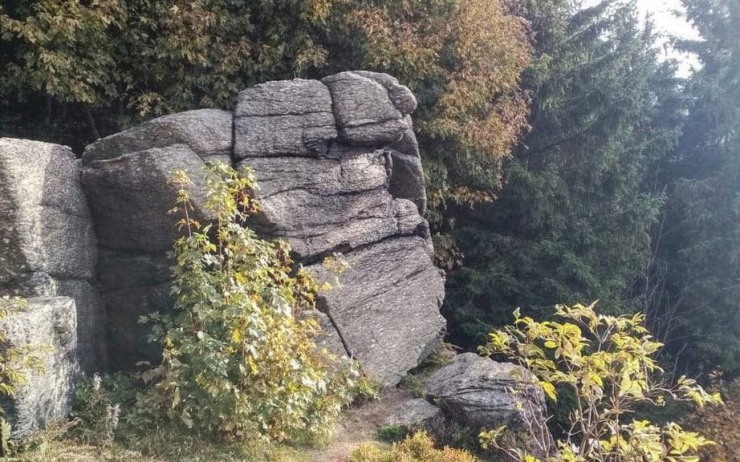 VÍTE, ŽE... V Krušných horách jsou kamenné sfingy! Jde o přírodní památku