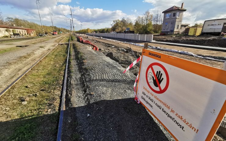 Řidiče na Litvínovsku čekají velké nepříjemnosti kvůli modernizaci železnice