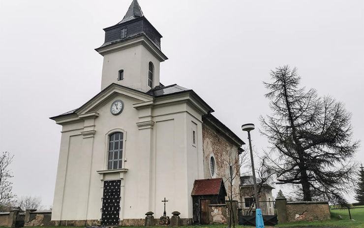 V kostele na Cínovci budou znít varhany z kostela v Geisingu