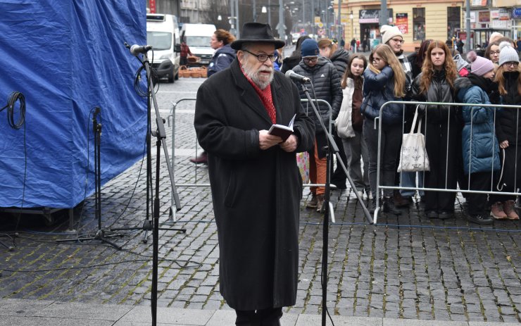 V Ústí bylo položeno osm kamenů zmizelých. Připomínají osudy ústeckých Židů