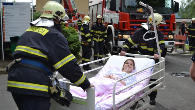 V rumburské nemocnici ve středu večer hořelo, několik pacientů bylo evakuováno