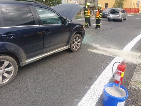 Dvě jednotky hasičů zasahovaly u dopravní nehody v Jílovém