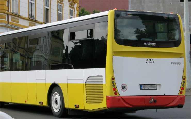 Kraj jedná o prodloužení autobusové linky. Vést by měla až do německého Großschönau