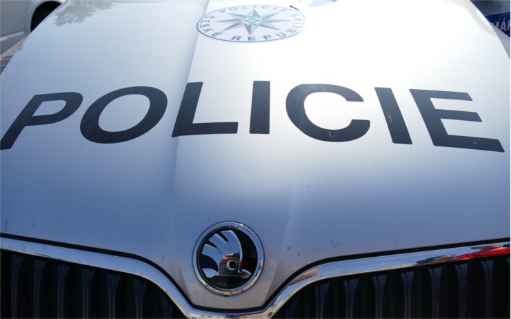 Policisté dopadli vykradače aut z Děčína. Na kontě jich má sedm