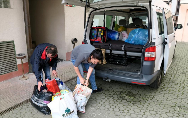 Zaměstnanci Skupiny ČEZ již podruhé pomohli potřebným, opět provětrali své šatníky