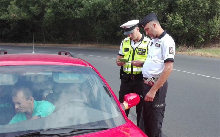 Policisté na Děčínsku kontrolovali řidiče. Zhřešila jich více než polovina
