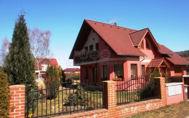 BYDLENÍ: Pět tipů na zajímavé rodinné domy na prodej na Děčínsku
