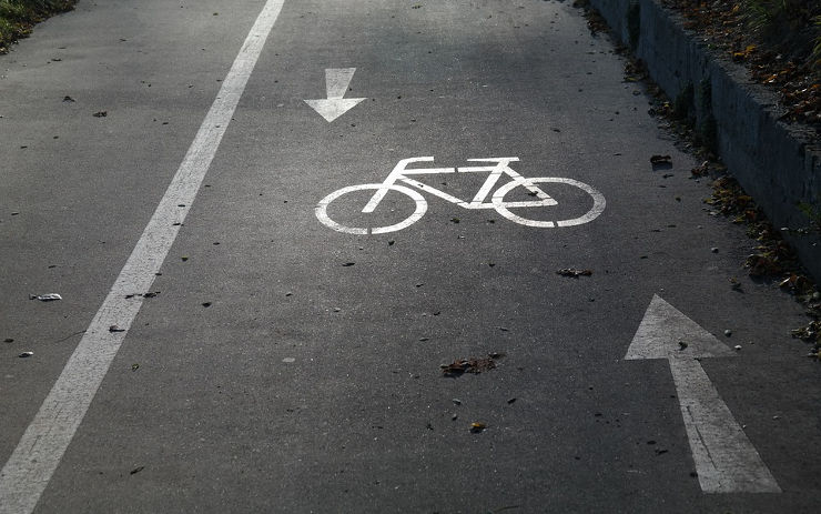 Policisté se při dopravní akci kromě řidičů zaměřili také na cyklisty