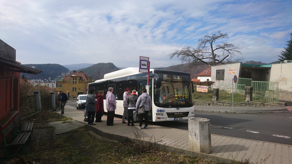 Pozor na dočasné omezení. Autobusy MAD nebudou obsluhovat zastávku Pod Nemocnicí