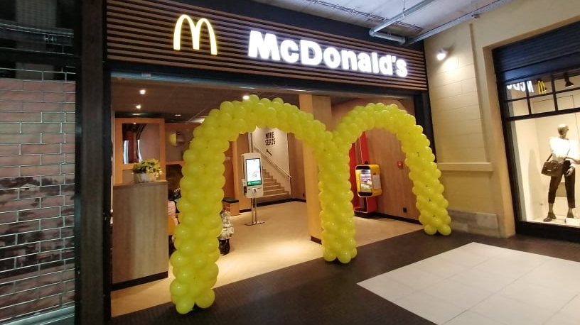 Foto: McDonald ́s otevřel v Děčíně svou první restauraci