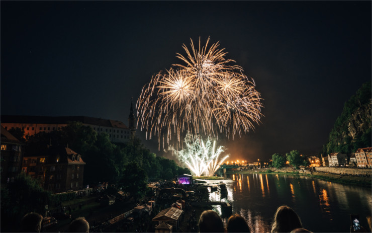 Nakupujte pyrotechniku u odborníků. Navštívit můžete prodejnu v Děčíně nebo v České Kamenici. Pro naše čtenáře se slevou!