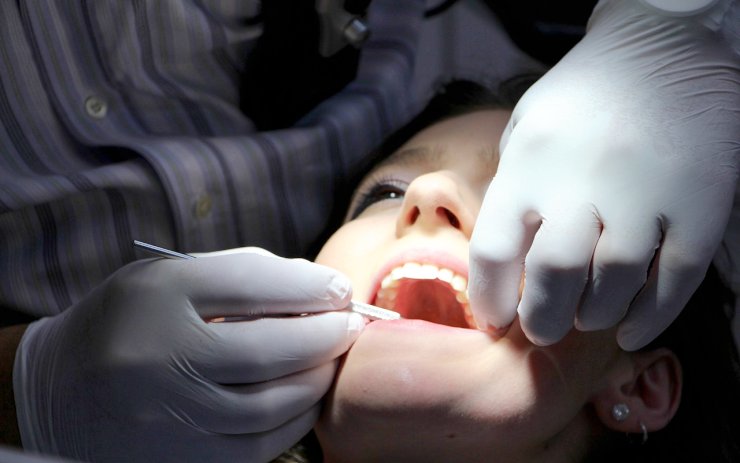 Zubní pohotovost v Děčíně. Kdy a kam zajít na závěr a v novém roce