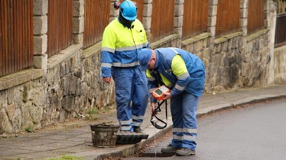 Děčín: Hasiči z Děčína a Jílového vyjeli k úniku plynu