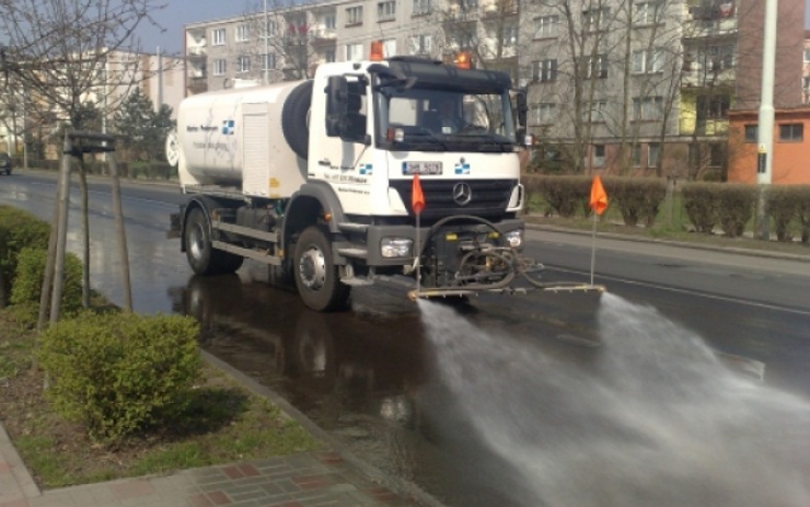 V Děčíně pokračuje blokové čištění. V květnu se budou čistit tyto ulice