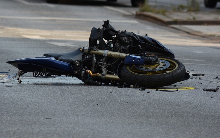 Tragický duben na silnicích: Zemřelo čtrnáct motorkářů, jde o nejhorší bilanci za více než deset let