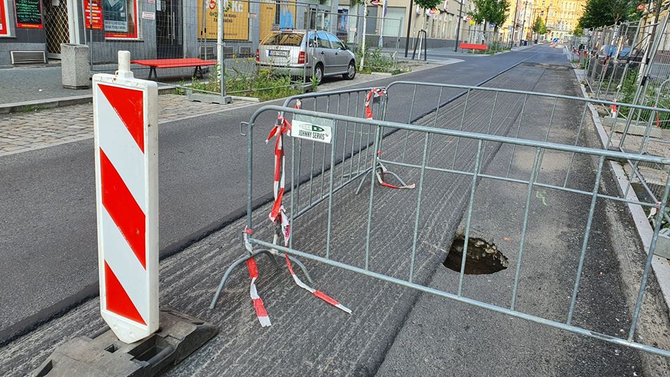 Děčínská ulice Prokopa Holého se dočasně uzavře i pro autobusy. Pozor na přesunuté zastávky