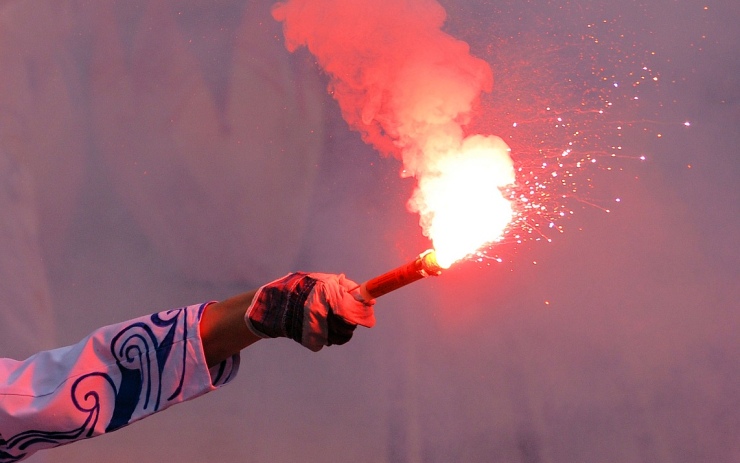 Se zábavní pyrotechnikou buďte opatrní! Každý rok dochází k řadě tragických případů