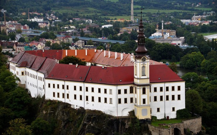 Děčín v rámci Hodiny země zhasne své dvě dominanty