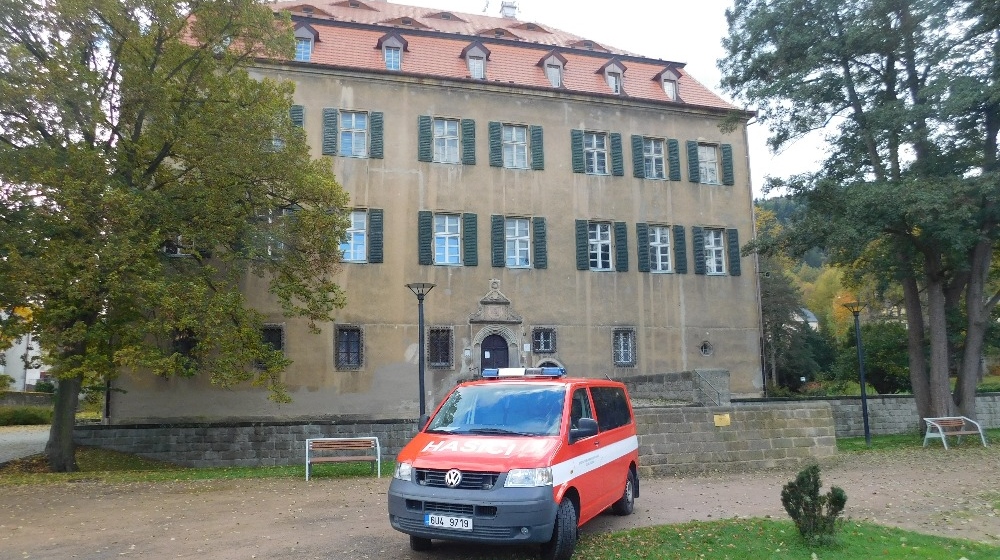Jílové: Informace pro občany města o dopravě na Sněžník a zpět