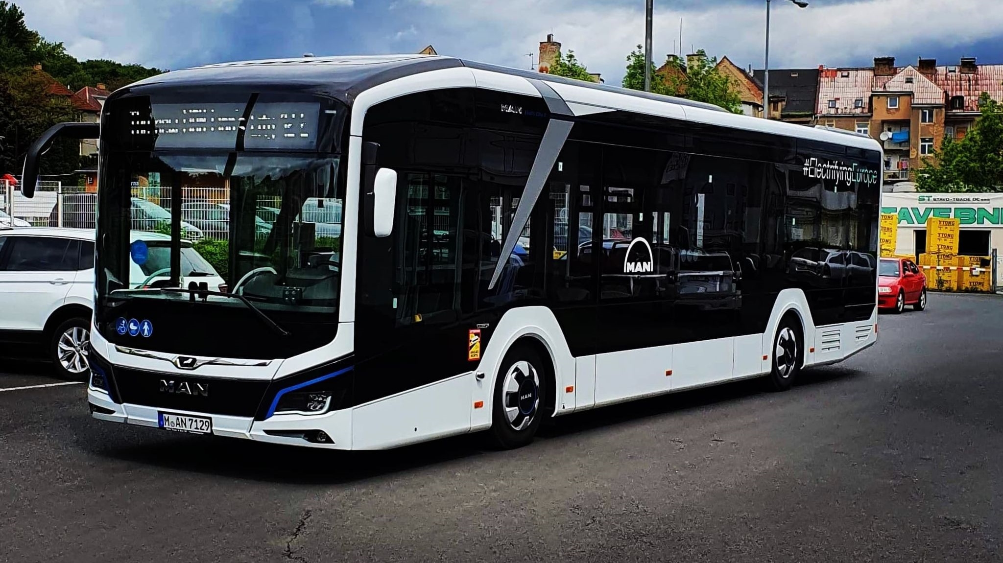 Foto: Dopravní podnik města pokračuje v testování elektrobusů. Nyní testoval autobus značky Man