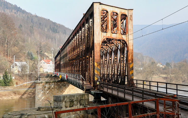 V Děčíně projde kompletní obnovou propojení tratí na březích Labe, rekonstrukce čeká i most