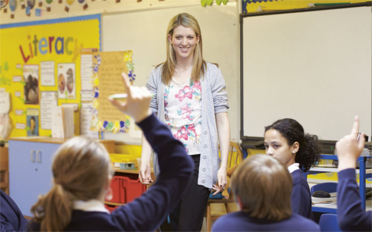 Mzda učitelů vzrostla o 9 % a překročila 43 tisíc korun