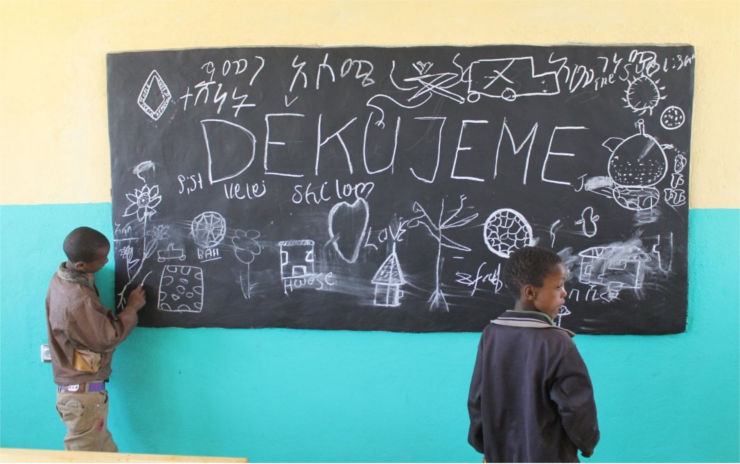 V Děčíně se uskuteční charitativní bazárek, nákupem podpoříte výstavbu školy v Africe