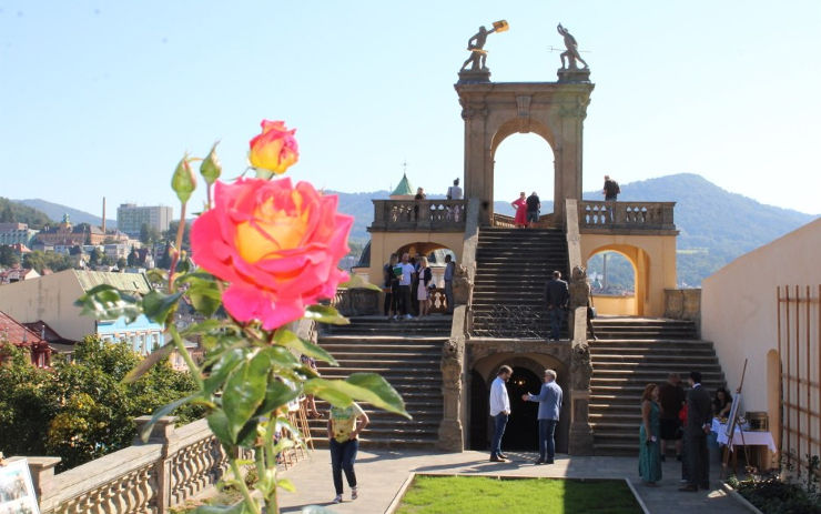 Lidé už mohou opět navštívit Gloriet v Růžové zahradě, prošel rozsáhlou rekonstrukcí