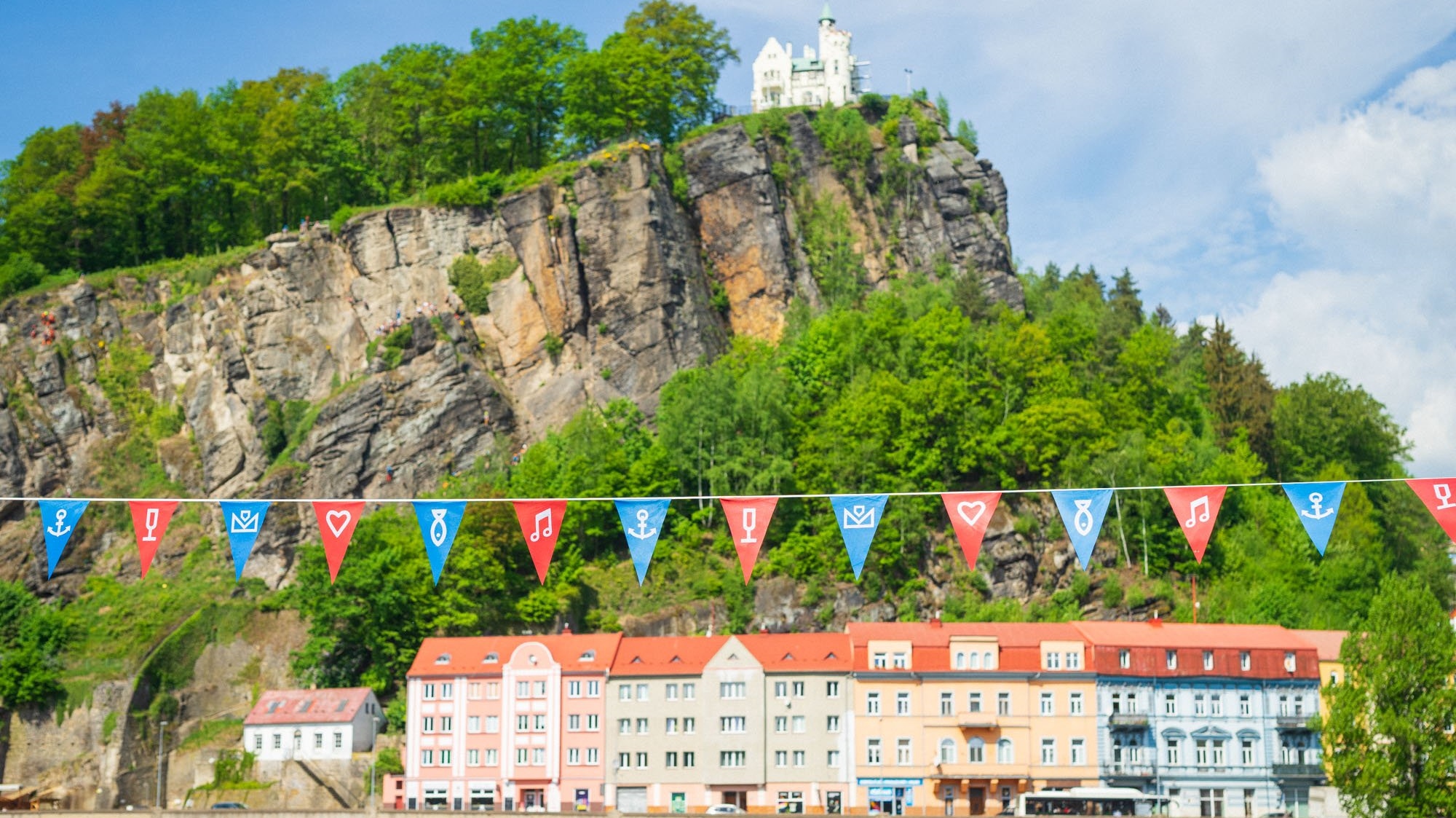 Děčín: O víkendu startují slavnosti. Na zámku se můžete těšit na trhy