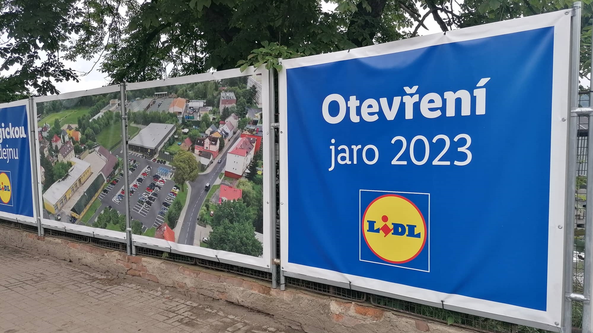 0706lidlčtyri