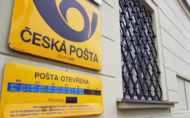 Česká pošta ruší tři stovky poboček, z toho tři na Teplicku