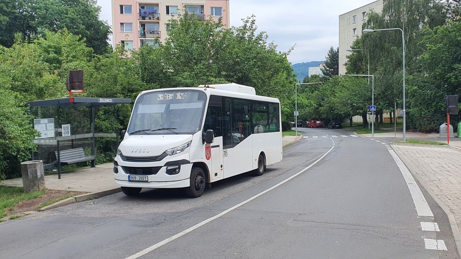 Děčín: Do horní části Želenic bude nově zajíždět minibus. Informace o jeho provozu jsou v článku