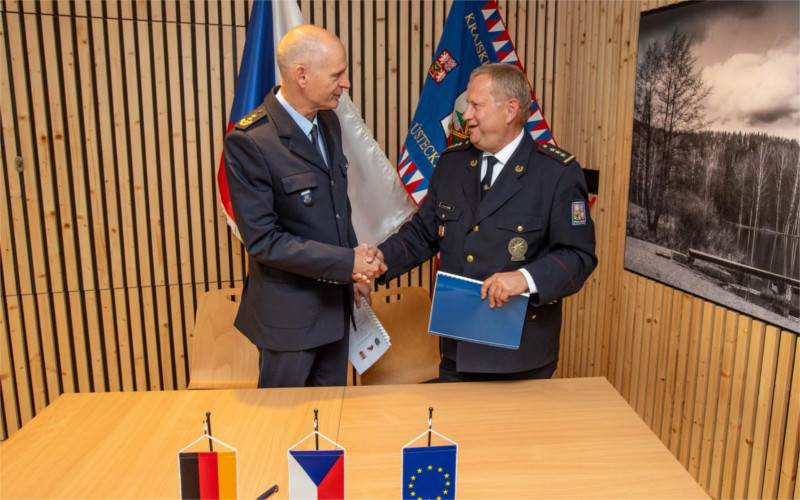 Čeští a němečtí policisté budou více spolupracovat v příhraničí